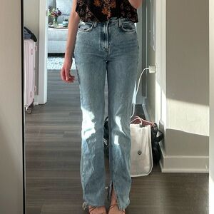 Zara Straight Leg Blue Women's Jeans
Size 2